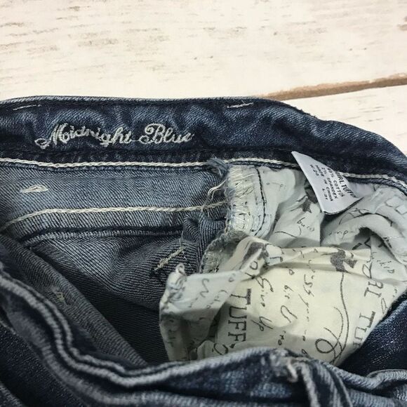 Cowgirl Tuff Jeans Bootcut 24 x 31 embellished - Picture 13 of 13